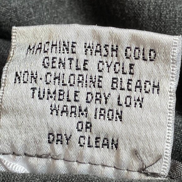 Talbots Stretch Wide Leg Grey Pants Zipper Fly Lightly Fitted with Darts in Back - Picture 8 of 8